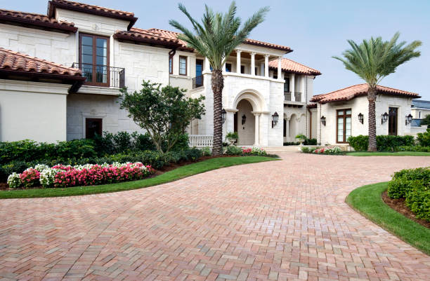Best Driveway Paving Company  in Avonia, PA